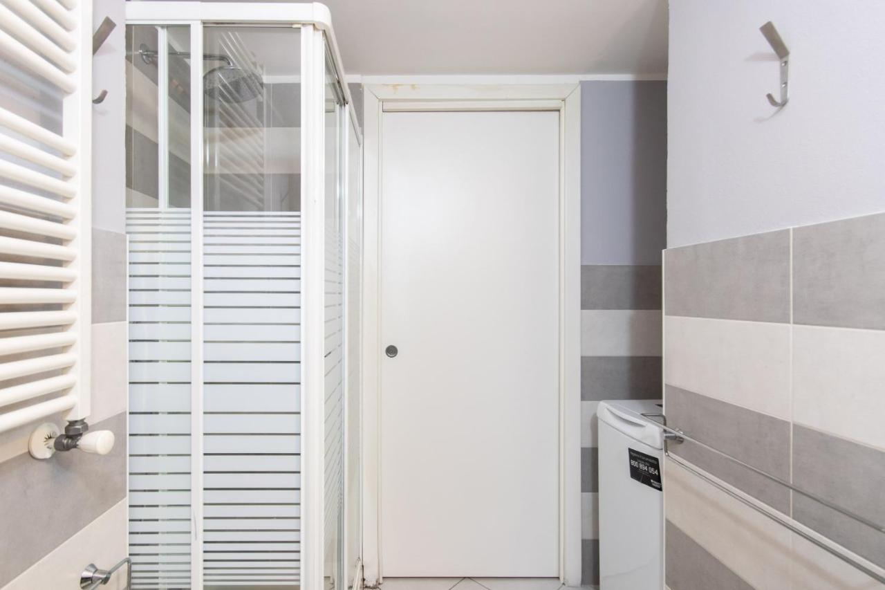 Studio In Piazza Della Consolata By Wonderful Italy Apartment Торино Екстериор снимка