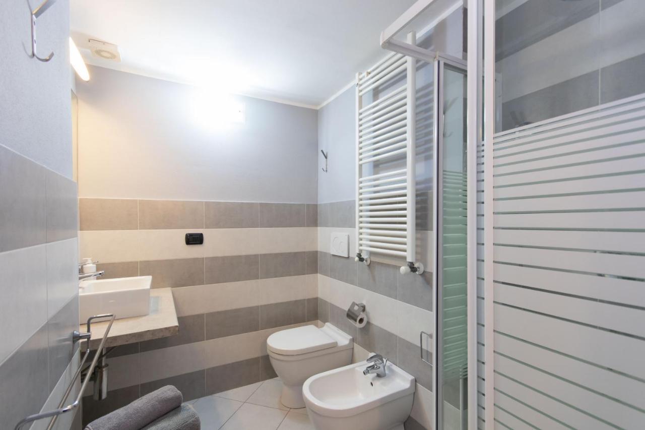 Studio In Piazza Della Consolata By Wonderful Italy Apartment Торино Екстериор снимка